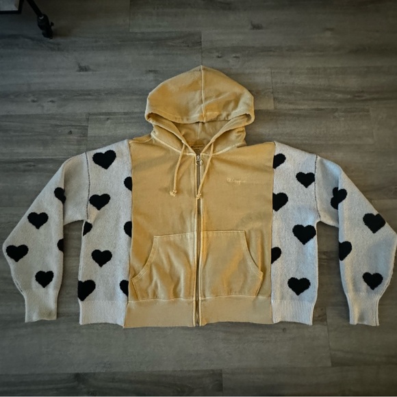 Micky Mouse and friends reworked champion yellow hoodie and heart sweatshirt - Picture 3 of 8